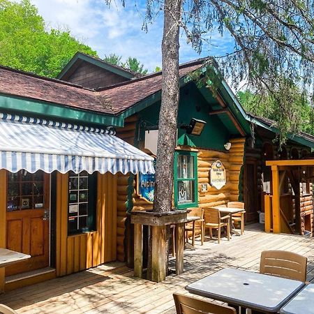 Chalet Alpine Sainte-Adele Bagian luar foto